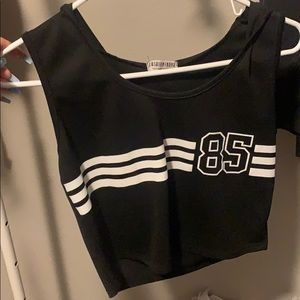 Sporty crop top😻